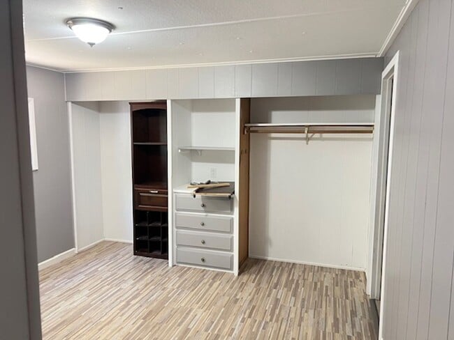 Photo - 4 Bedroom, 2 Bathroom Trailer House For Rent In Burley, ID