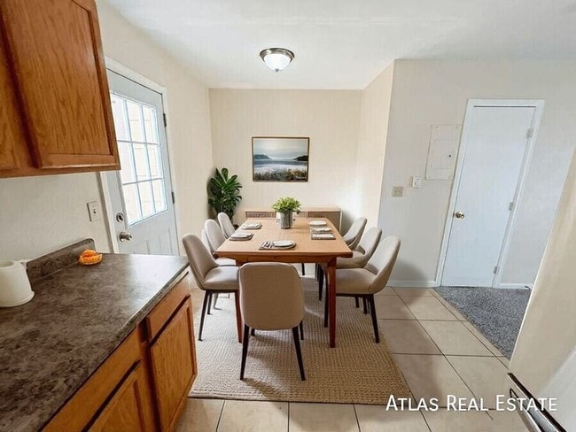Building Photo - 6970 Peyote Way Unit 6970