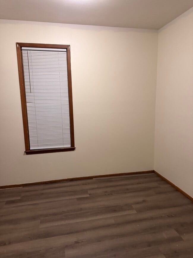 Photo - 2908 S Chicago Ave