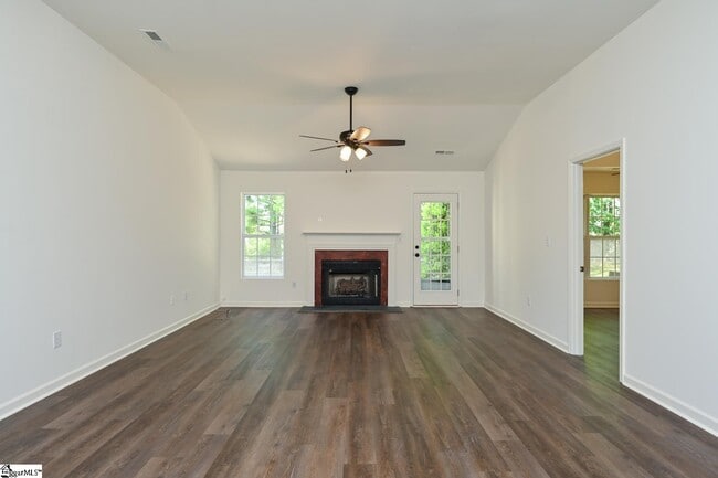 Photo - 134 Brookhill Pl