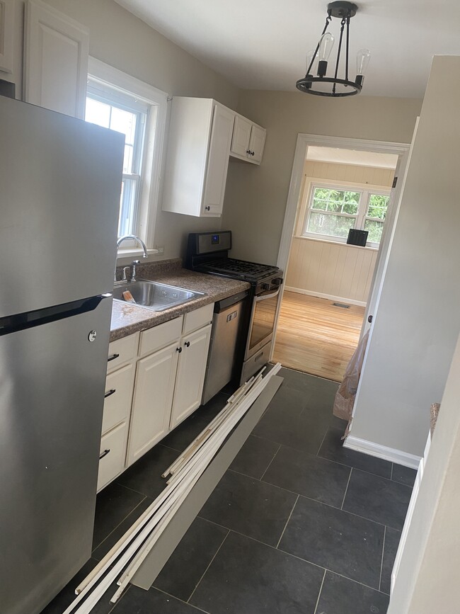 Photo - 5256 Warren Ave