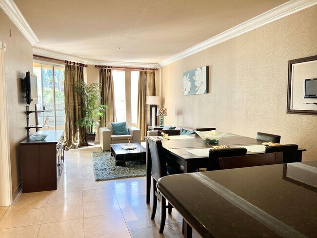 Photo - MERIDIAN 2 BDR /2 BATH FURNISHED LUXURY CONDO