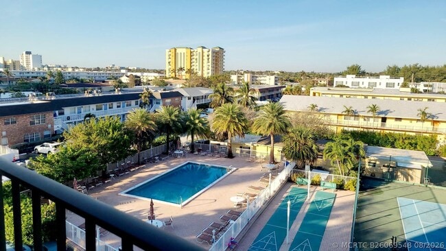 Building Photo - 1009 N Ocean Blvd Unit 503