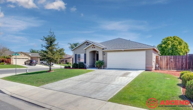 Photo - Charming 4 Bedroom Home!