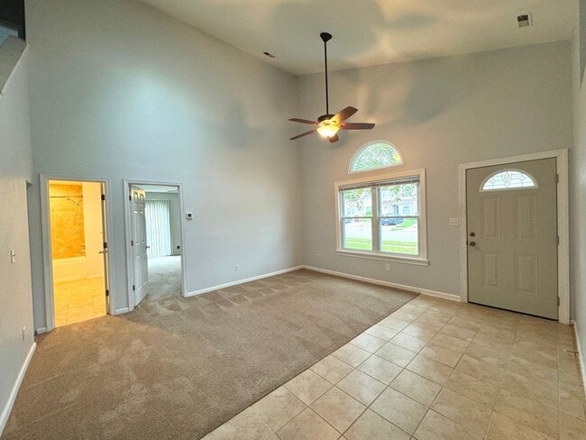 Photo - End unit Townhome in the heart of Chesapeake! Available Late July