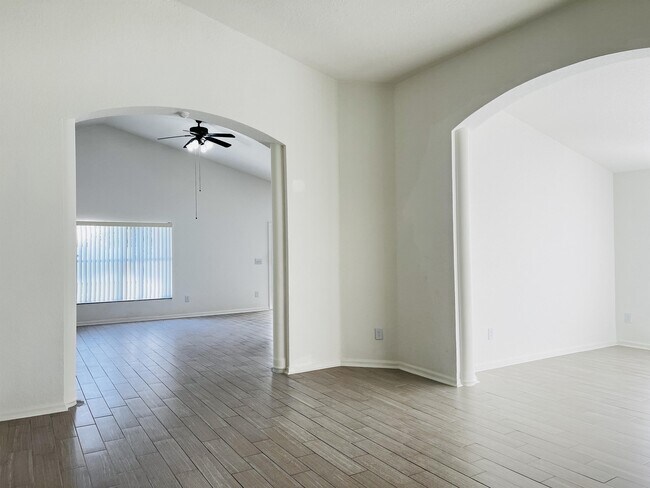 Photo - 2920 Conner Ln