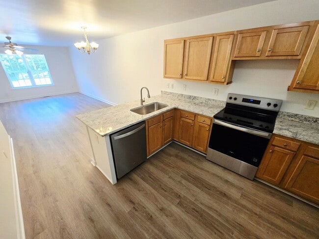 Photo - 1352 Snow Ct