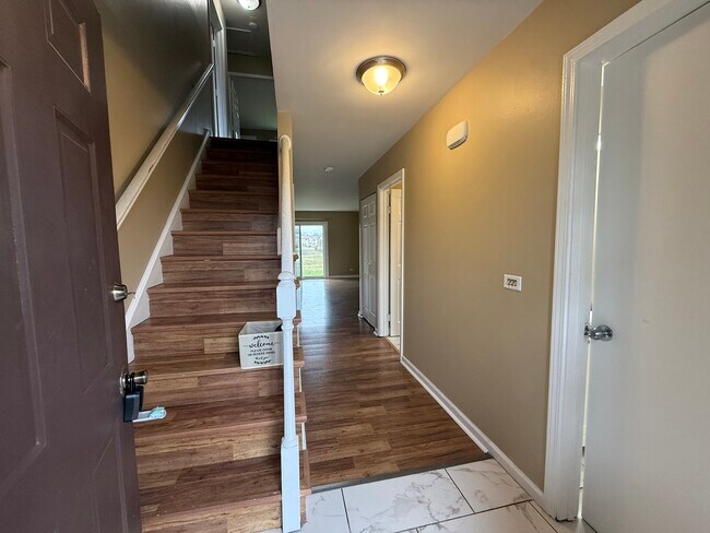 Photo - 2152 Mallard Ln