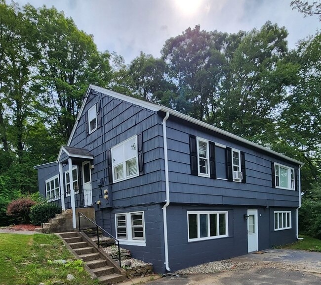 Apartment#1 Entrance - 1 Minnesota Rd Unit apt # 1