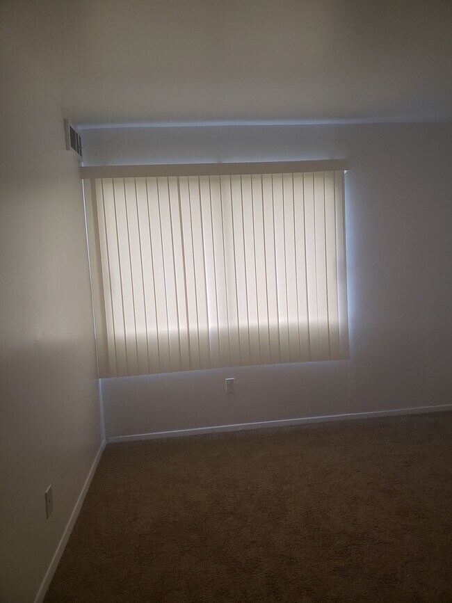 Photo - 2904 Kings Chapel Rd Unidad 16