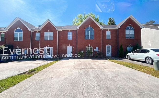 Building Photo - 128 Rocky Ridge Dr