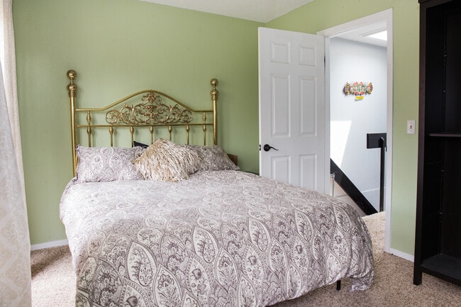 Photo - 3050 West 32nd Avenue