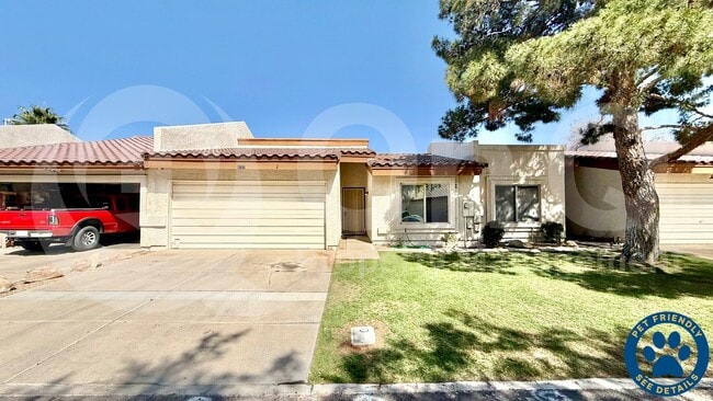 Building Photo - 9121 N 68th Ave