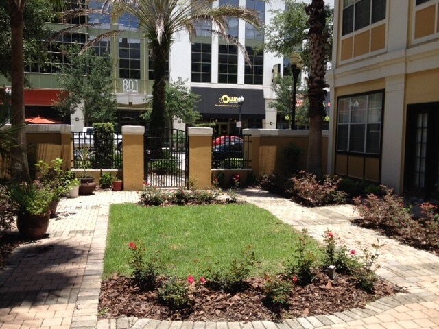 Photo - Downtown 2/2 Condo with garden view.
