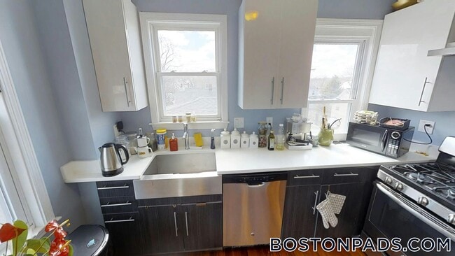 Photo - 6 Hinckley St Unit 3