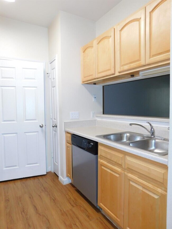 Photo - 12166 Metric Blvd Unit 153