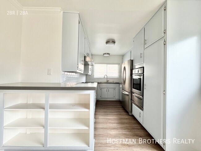 Photo - 1446 S Canfield Ave Unit 2A