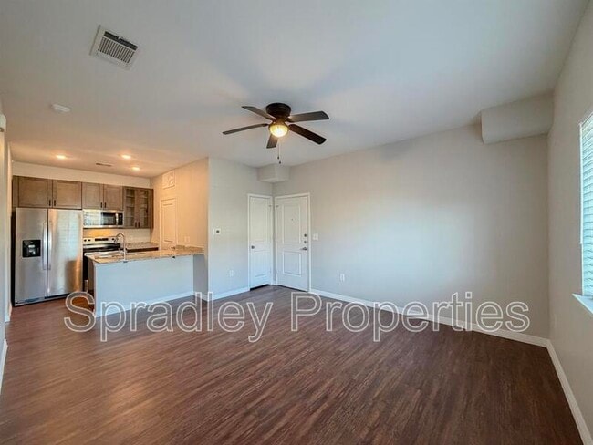 Photo - 1124 W Ave O Unidad Apt 5203