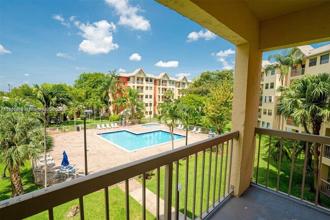 Photo - 8160 Geneva Ct Unit 317