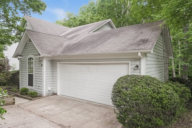 Photo - 8400 Woodford Bridge Dr