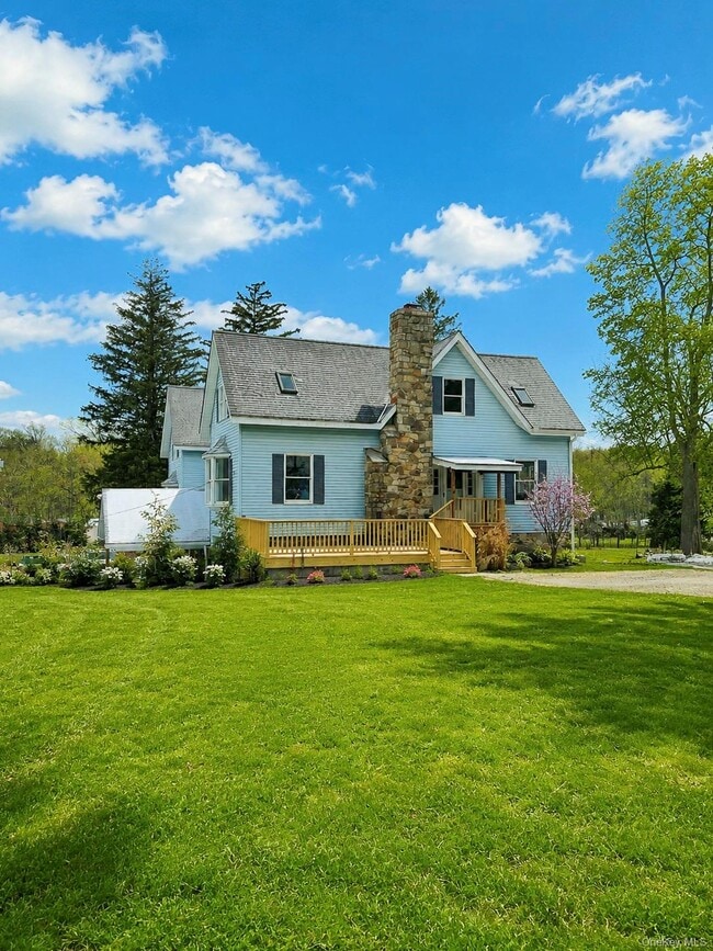 Photo - 408 Bull Mill Rd