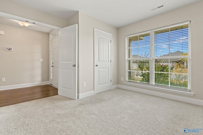 Photo - 122 Ardsley Dr