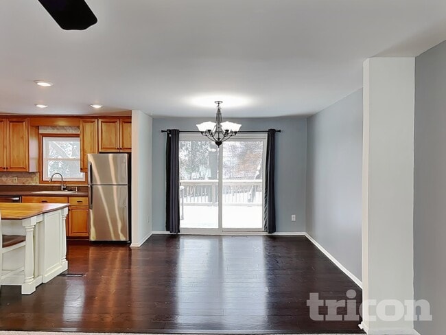 Photo - 412 Harold Dr