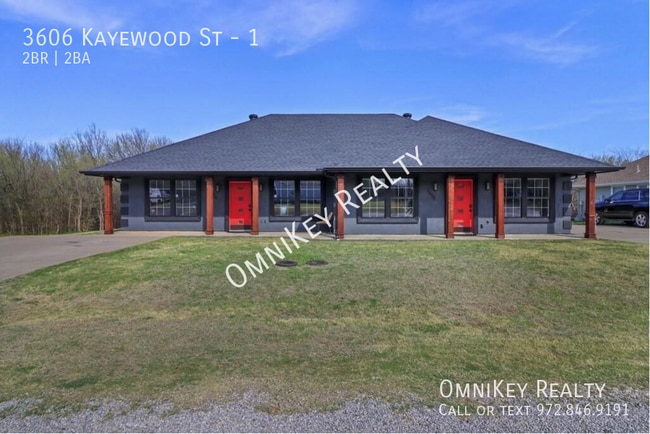 Building Photo - 3606 Kayewood St Unit 1