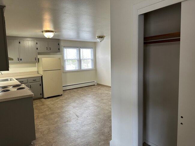 Highland Apartments