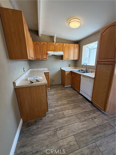 Building Photo - 706 Woodgate St Rental