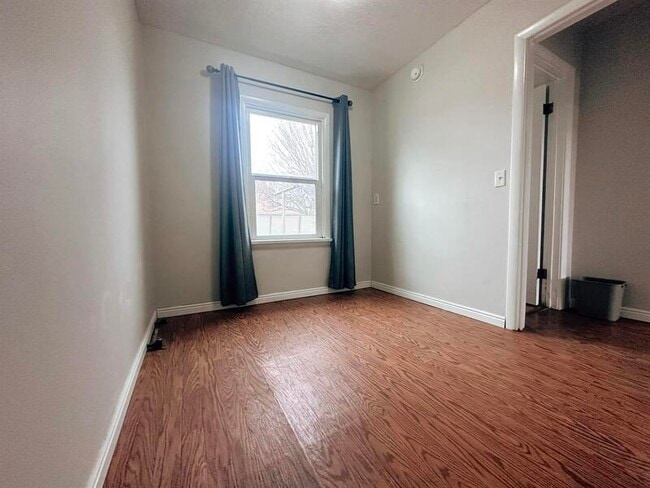 Photo - 116 N Tremont St Unit 5