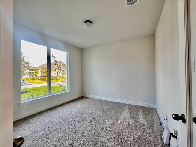Photo - 1139 Beals Crk St