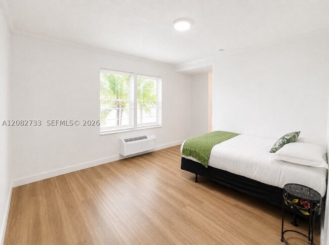 3025 Indian Creek Dr Unit 203