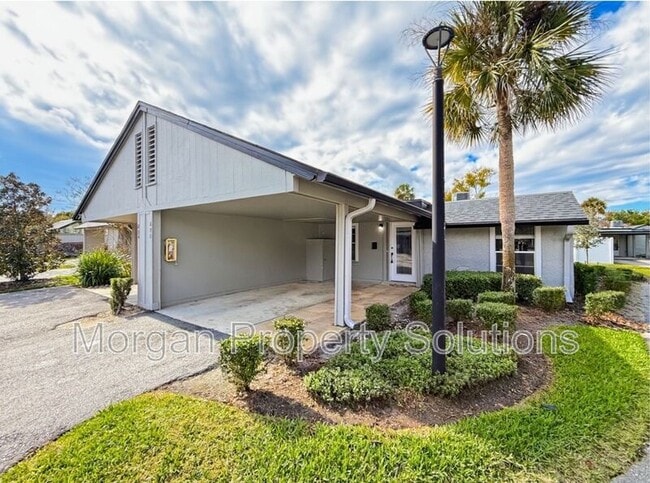 Building Photo - 892 Claydon Way