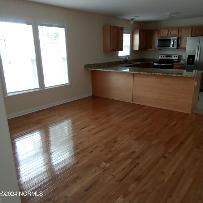 1406 Fisher St House House Rental in Morehead City, NC