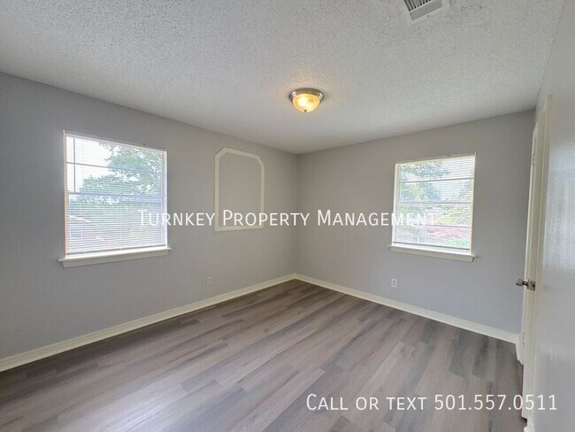 Photo - 11015 Mara Lynn Rd