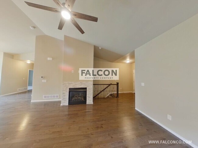 Photo - 9958 Golf Crest Dr