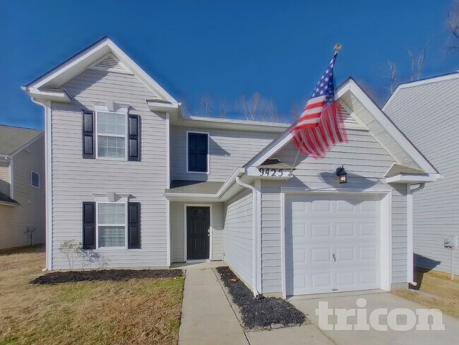 Photo - 9425 Macquarie Ln