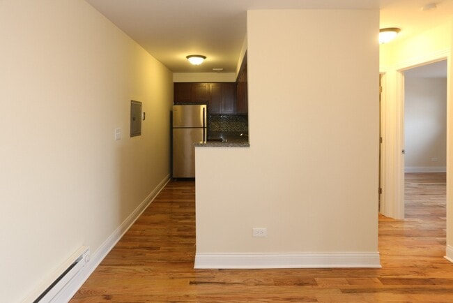 Photo - 567 W Arlington Pl Unit E04P