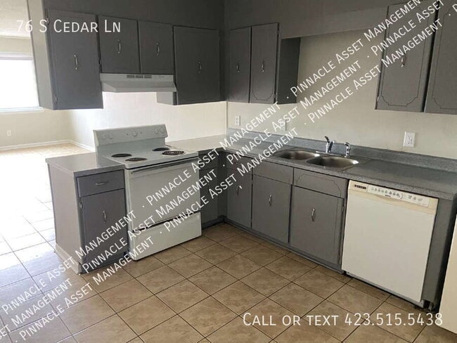 Photo - 76 S Cedar Ln