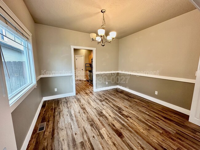 Photo - 2225 S Dorothy Ave