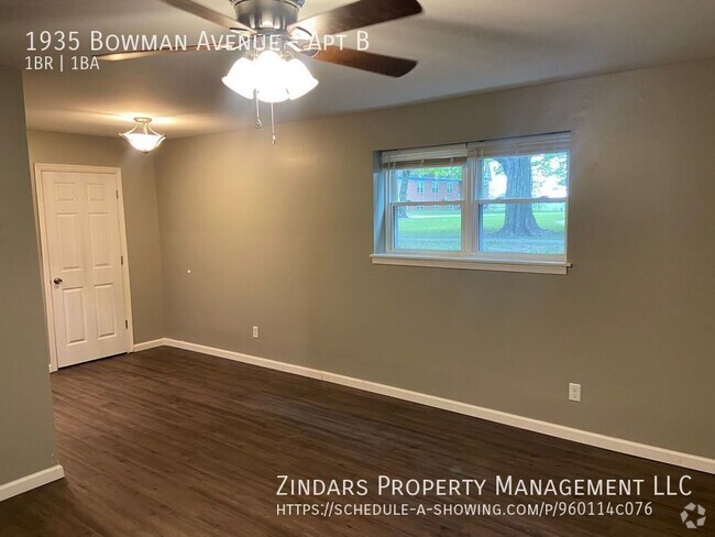 Building Photo - Remodeled one bedroom one bath Unit Apt B