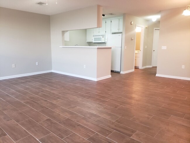 Photo - 127 S Spring View Dr Unidad 127 S Springview Dr.