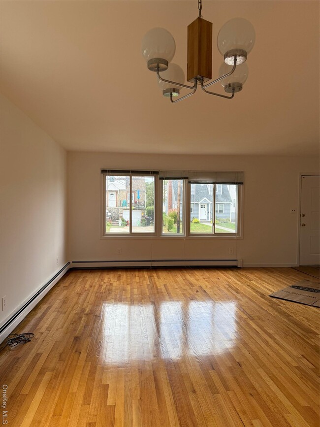 Photo - 16 Firwood Rd