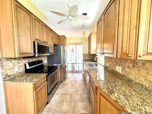 Photo - 2699 SW Prospect Pl