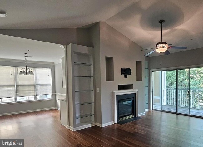 20901 Cedarpost Square Unit 302ASHBURN