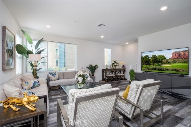 Photo - 164 Unity St