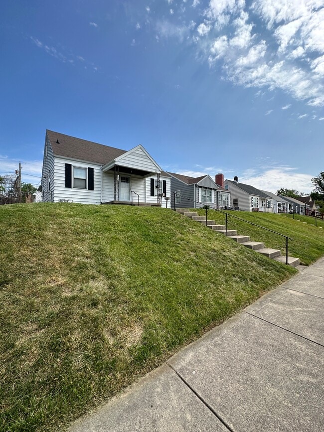 Building Photo - 1414 Franklin St