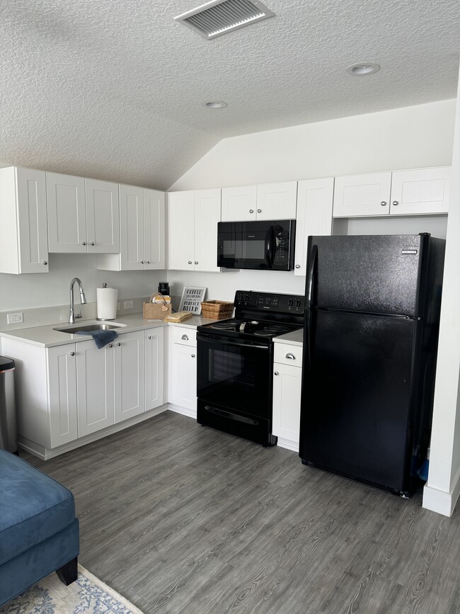 Kitchen - 724 Lake Brim Dr Unit Mother-In-Law Suite