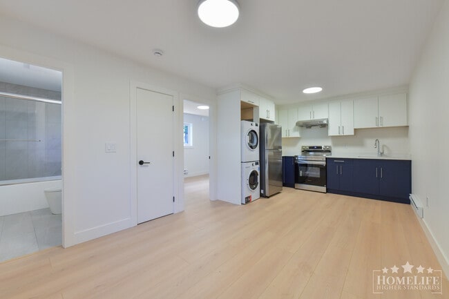 Photo - Brand New 1-Bedroom Coach House in North Delta – Private Freestanding Home with Utilities Included Unit Coach House